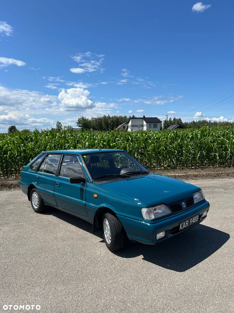 Polonez Caro - 1