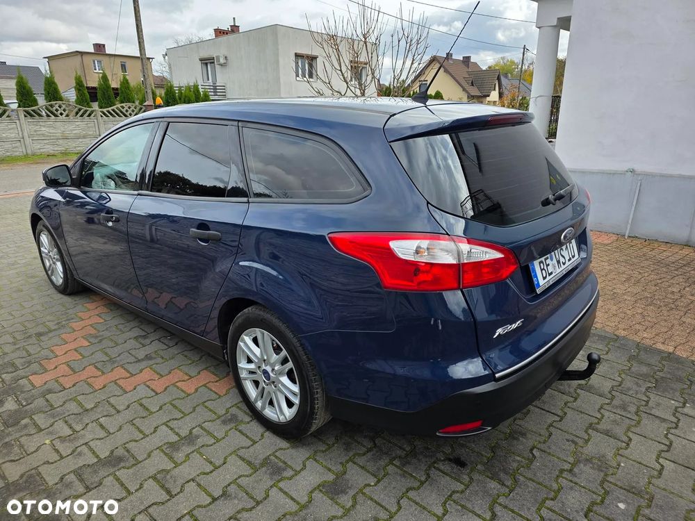 Ford Focus 1.0 EcoBoost Trend - 17