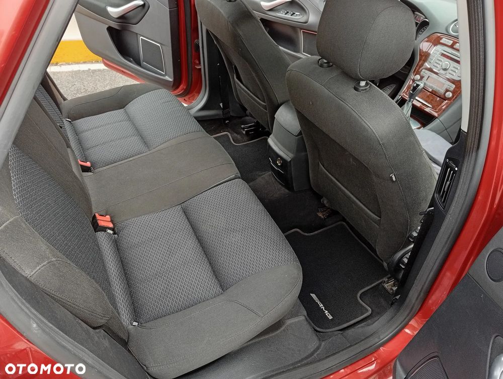 Ford Mondeo 2.0 TDCi Ghia - 7