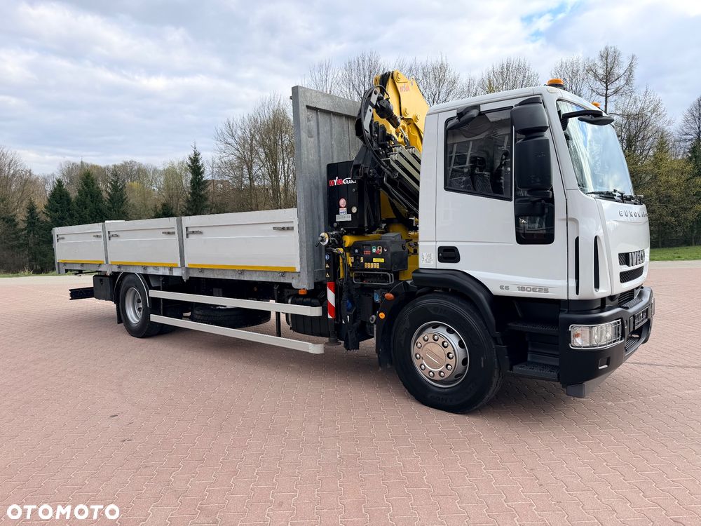 Iveco EUROCARGO 180E25 / Euro 6 / 4X2 / SKRZYNIOWY 7,5m + HDS HYVA HB150X UDŹWIG 5 200KG / STEROWNIE / RADIOWE / ROTATOR / AUTOMAT - 7
