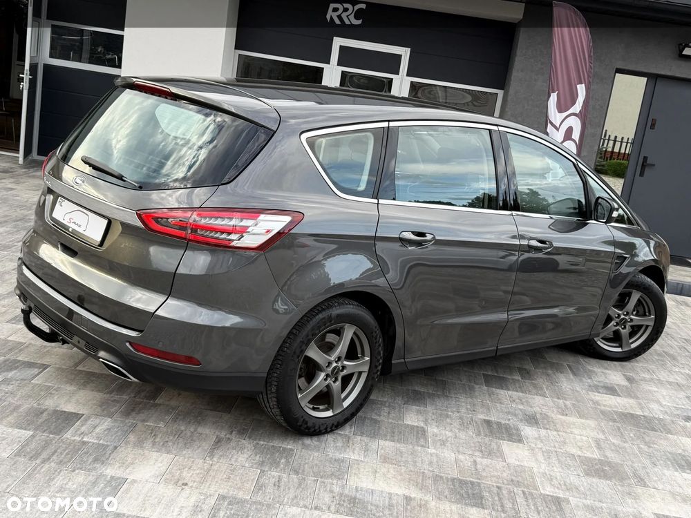 Ford S-Max 2.0 TDCi Titanium PowerShift - 6