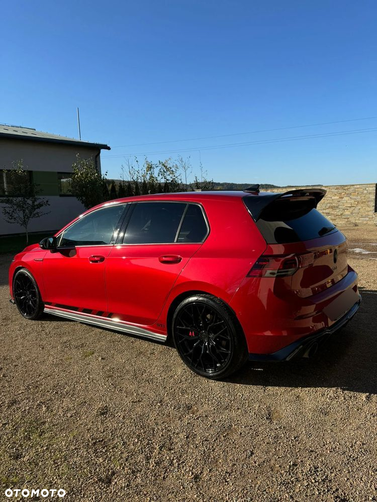 Volkswagen Golf VIII 2.0 TSI GTI DSG - 2