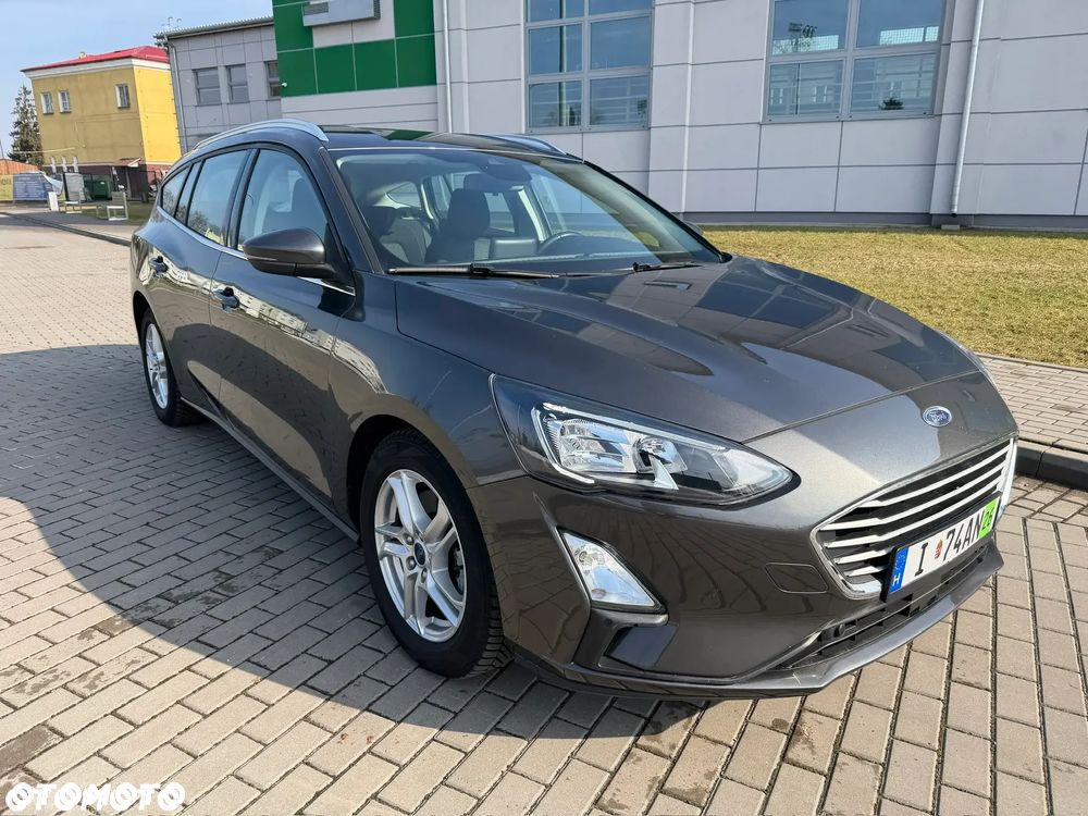 Ford Focus - 25
