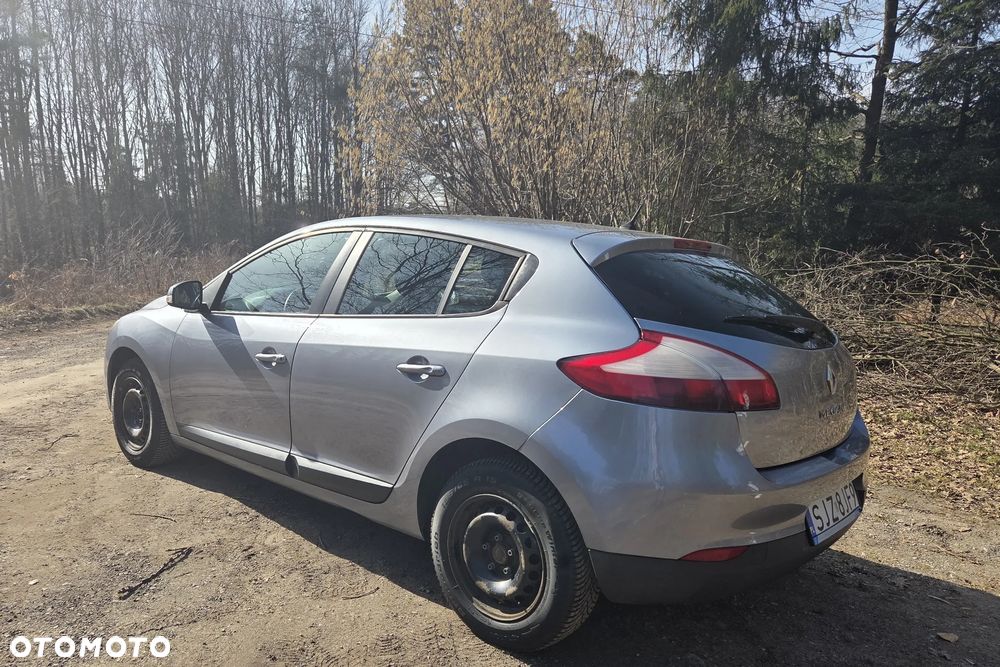 Renault Megane 1.6 16V Authentique - 6