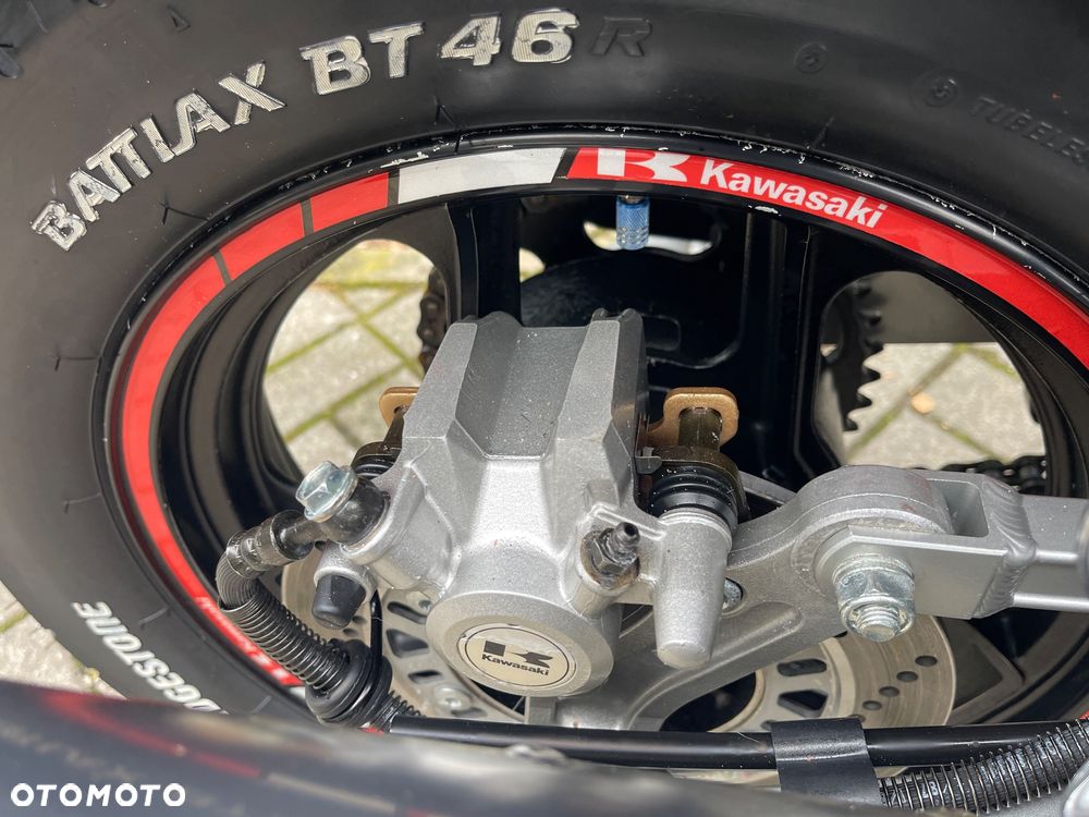Kawasaki GPZ - 14