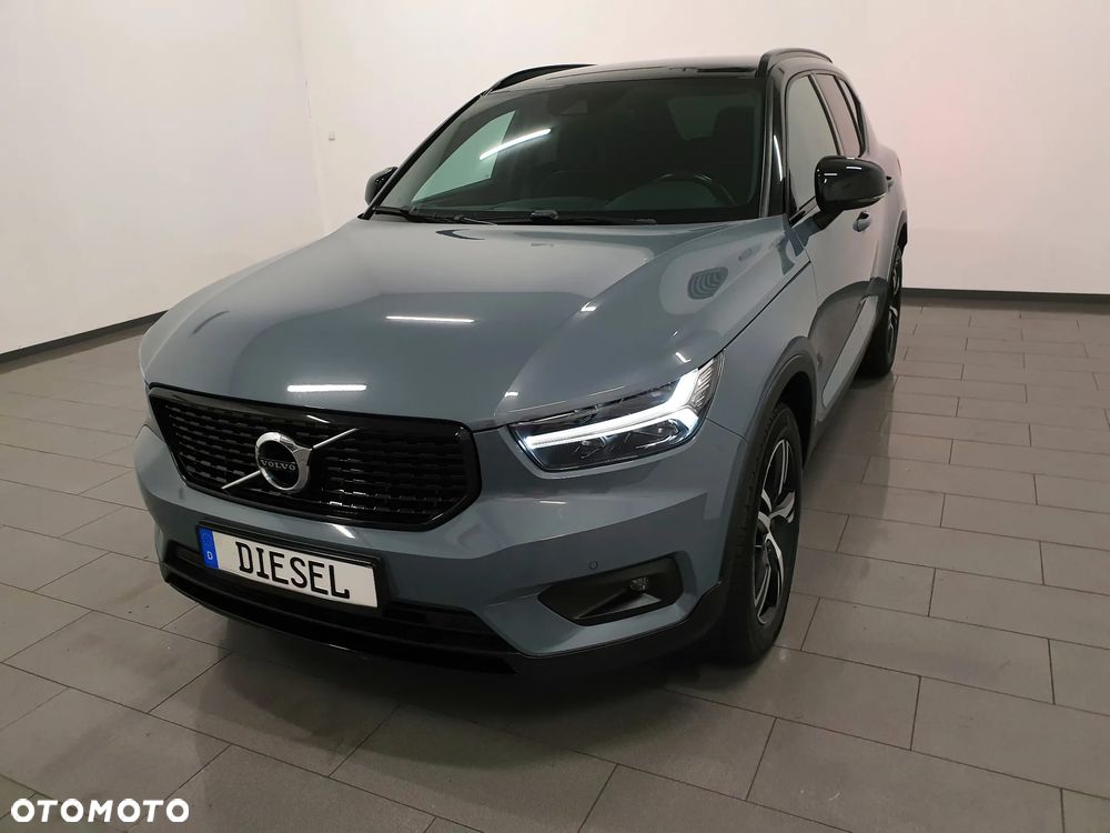 Volvo XC 40 D3 SCR R-Design - 34
