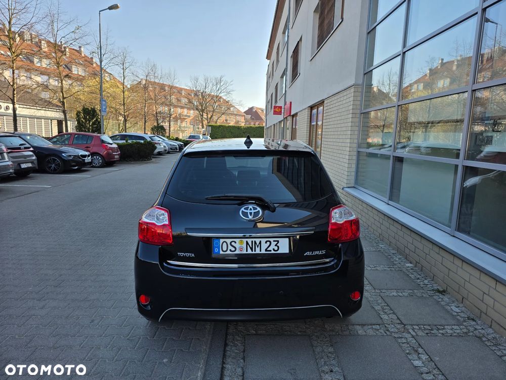 Toyota Auris 1.6 Premium Start - 6