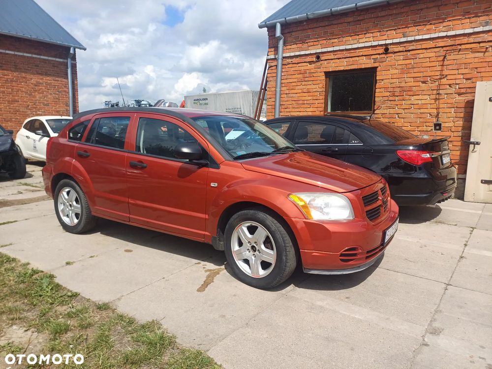 Dodge Caliber - 6