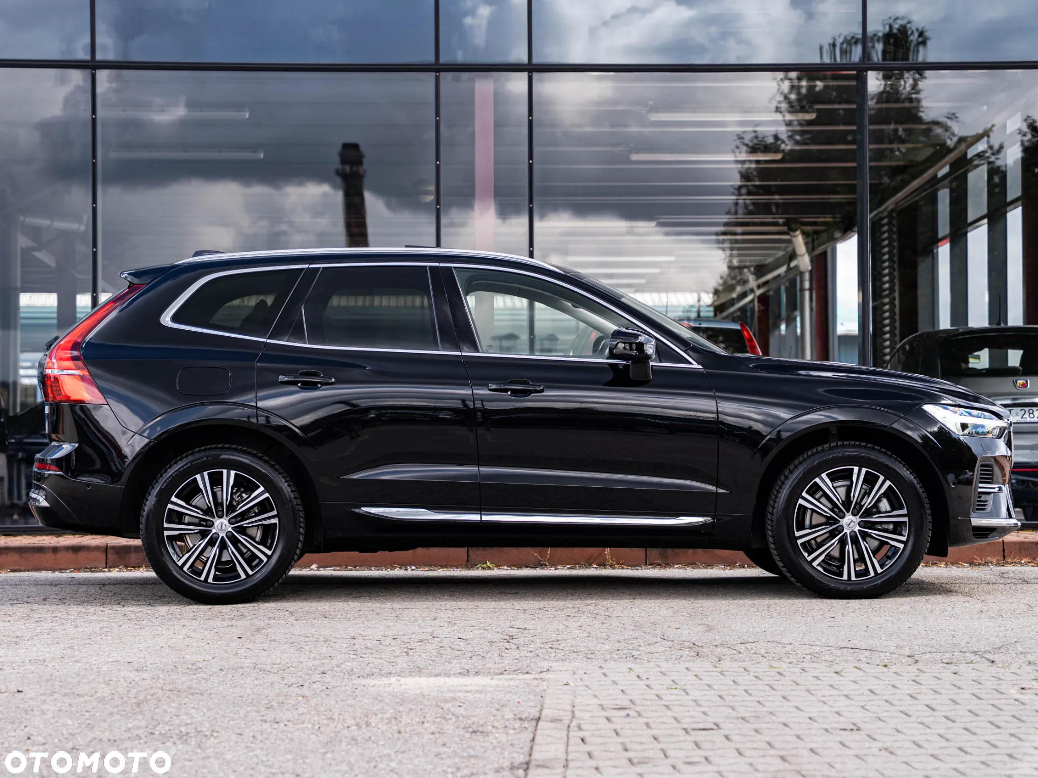 Volvo XC 60 T6 AWD Plug-In Hybrid Inscription - 16