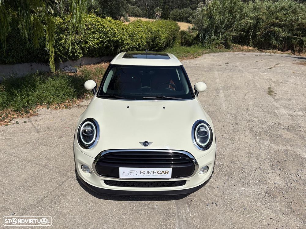 MINI 5 Portas Cooper D Aut. - 49