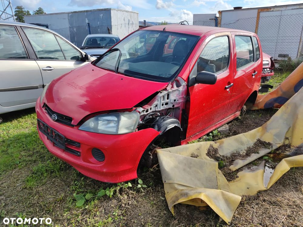 Daihatsu YRV 00-05 silnik 1.3 16v na części - 2
