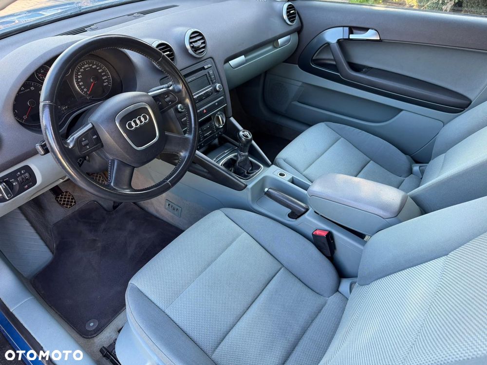 Audi A3 3-drzwiowe 1.6 S Line Sportpaket plus - 8