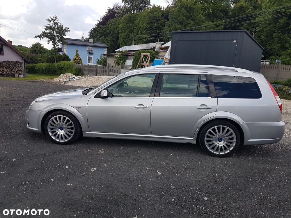 Ford Mondeo 3.0 V6 ST 220 - 5