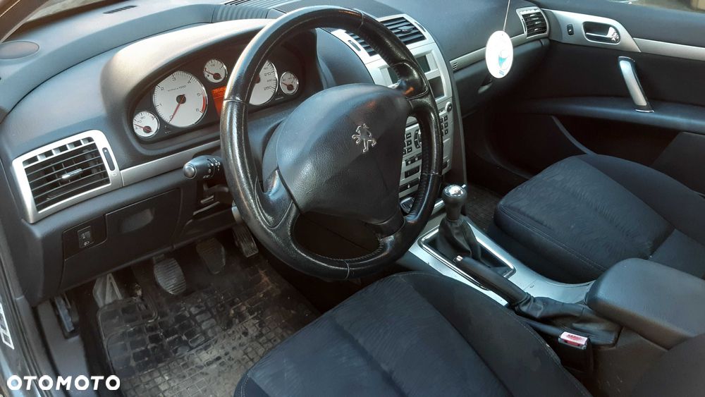 Peugeot 407 - 7