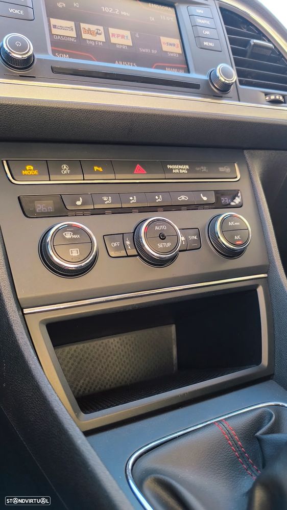 SEAT Leon SC 2.0 TDI DPF S&S FR - 32