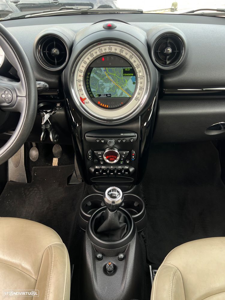 MINI Countryman Cooper D - 17