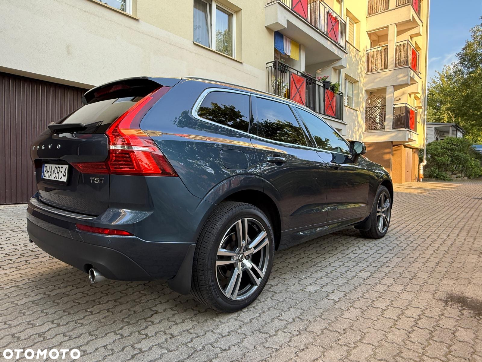 Volvo XC 60 T5 AWD Geartronic Momentum - 32