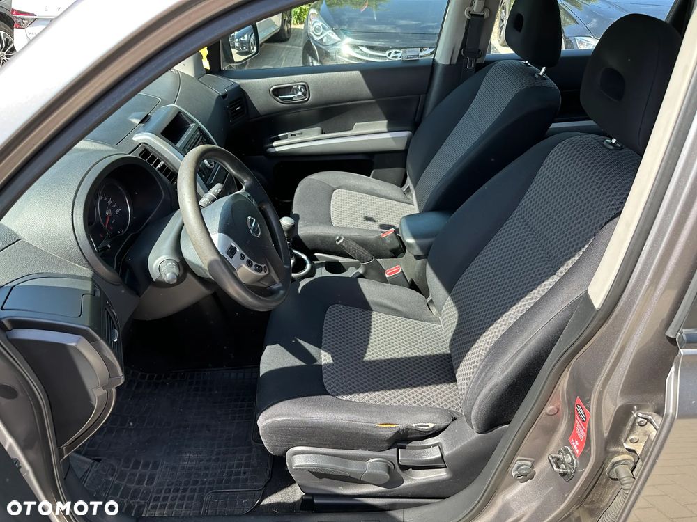 Nissan X-Trail - 18
