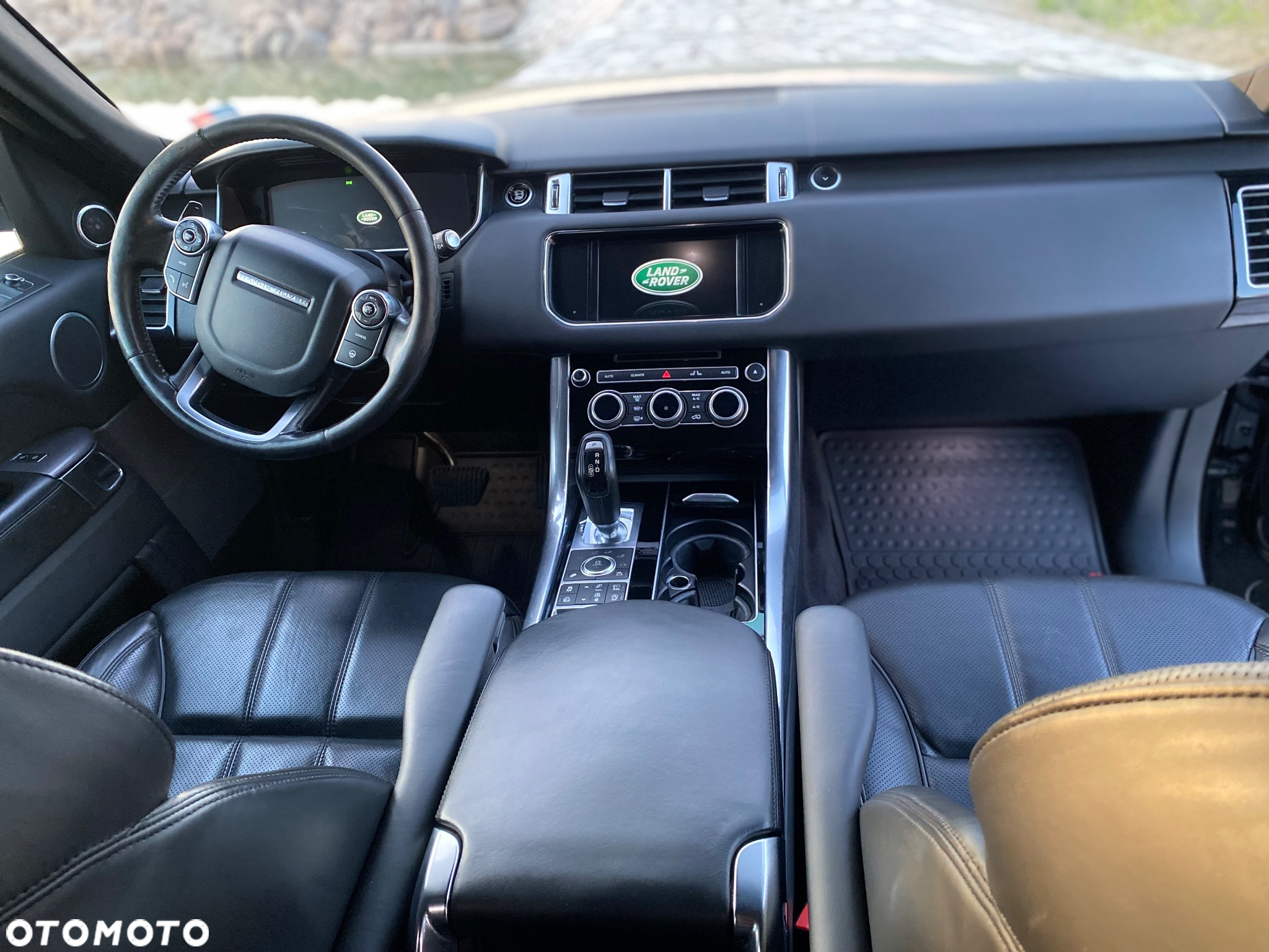 Land Rover Range Rover Sport S 3.0 SD V6 HSE - 12