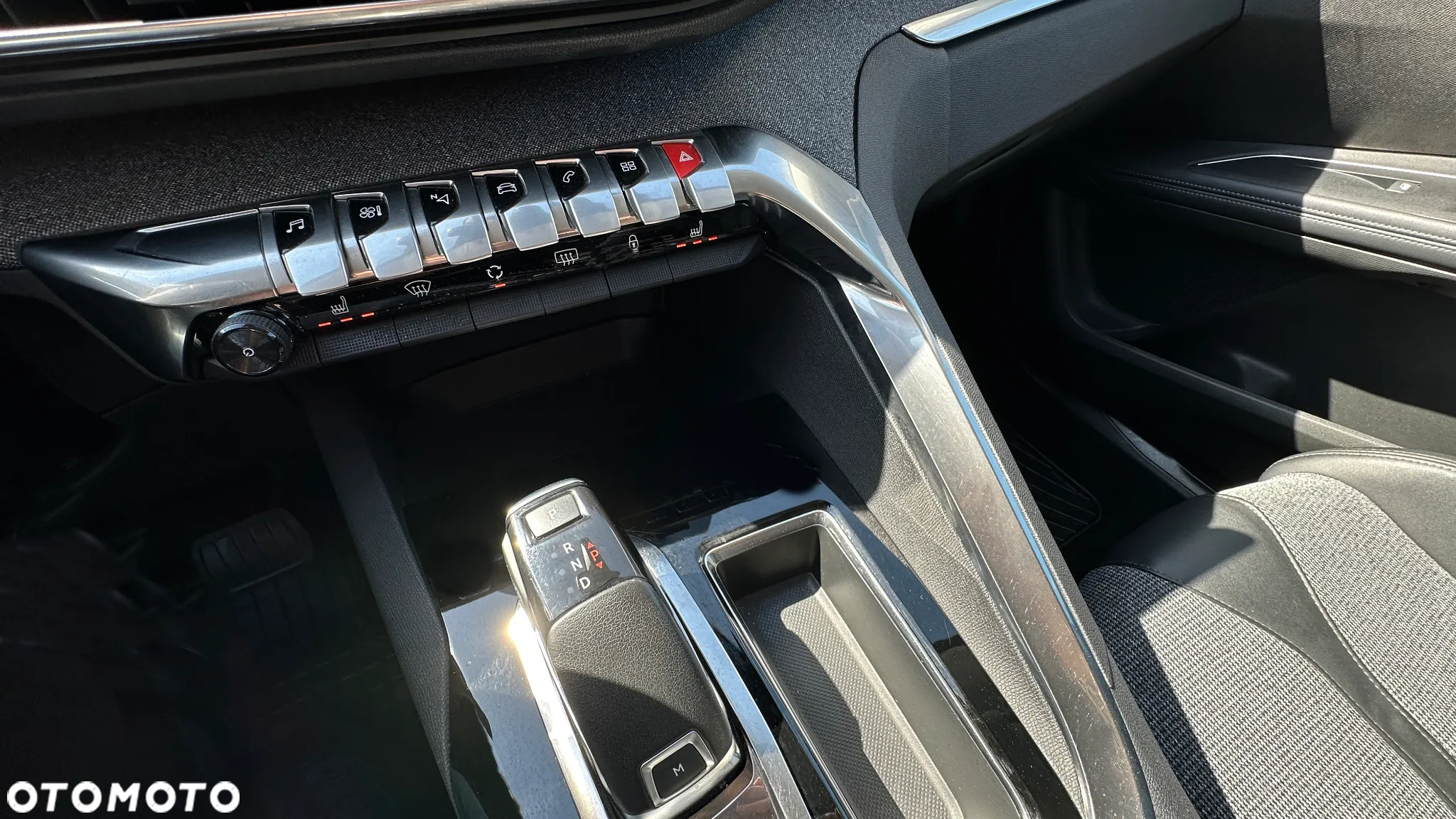 Peugeot 5008 - 36