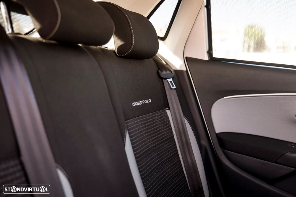 VW CrossPolo 1.4 TDi GPS - 9