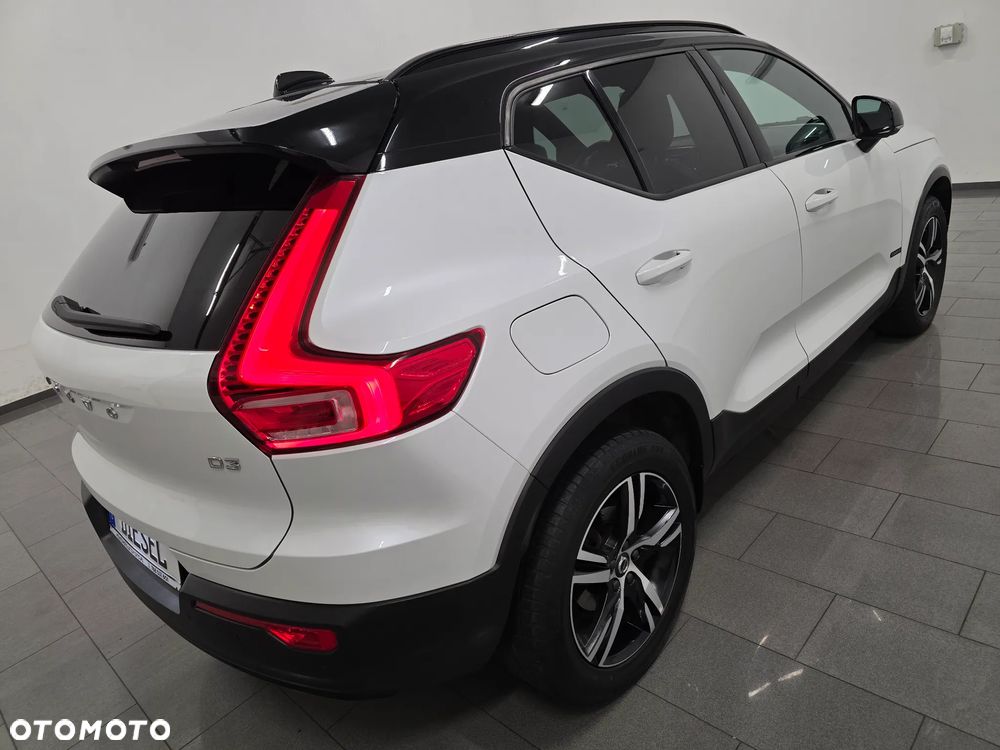 Volvo XC 40 D3 SCR R-Design - 6