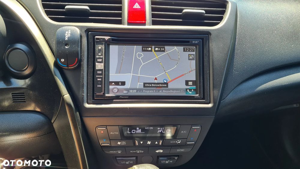 Honda Civic 1.8 Executive NAVI i-SHIFT - 18