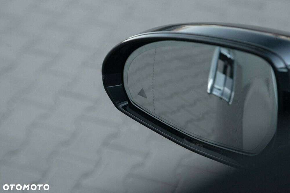 Mercedes-Benz Klasa E - 15