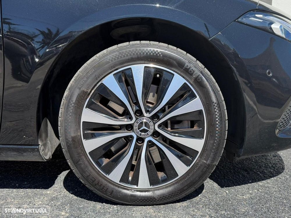 Mercedes-Benz A 250 e 8G-DCT - 9