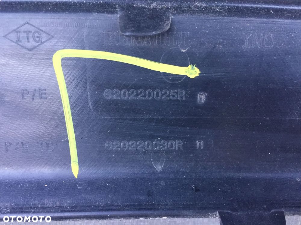DACIA DUSTER 2010-2017 ZDERZAK PRZÓD PRZEDNI - 11