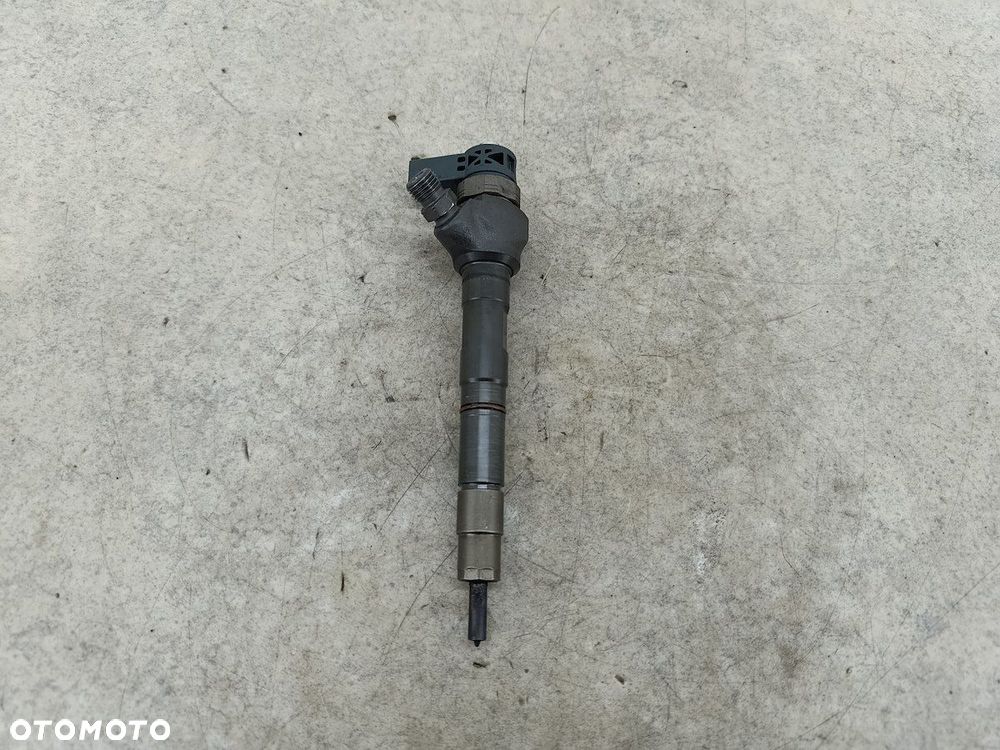 WTRYSKIWACZ VW PASSAT B7 03L130855CX 0986435167  BOSCH 2.0 TDI - 1