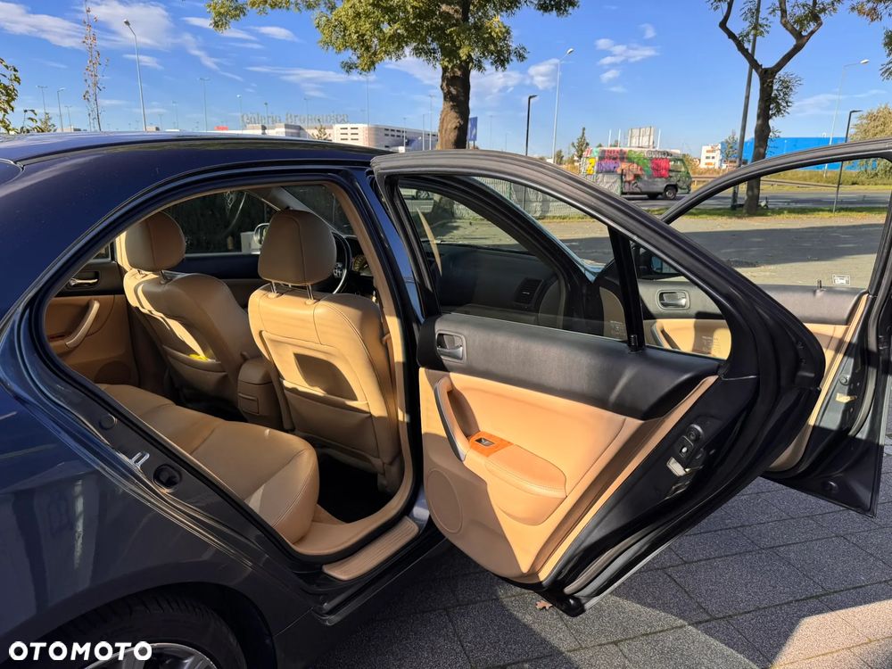 Honda Accord 2.4 i Executive - 12