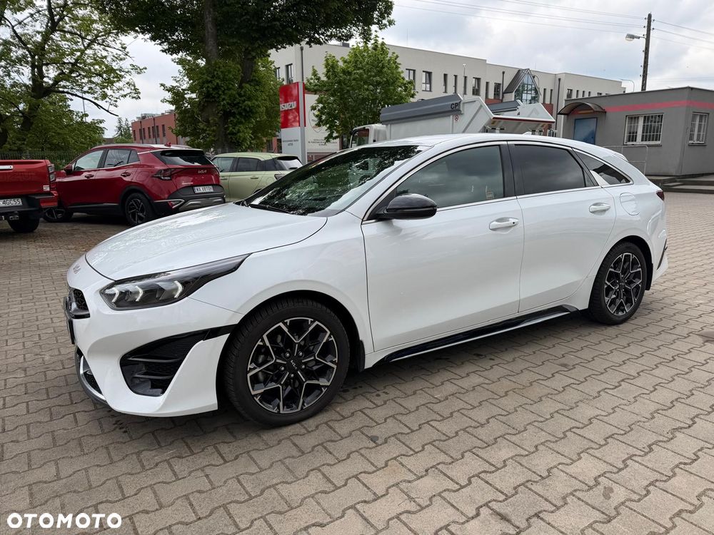 Kia ProCeed - 8