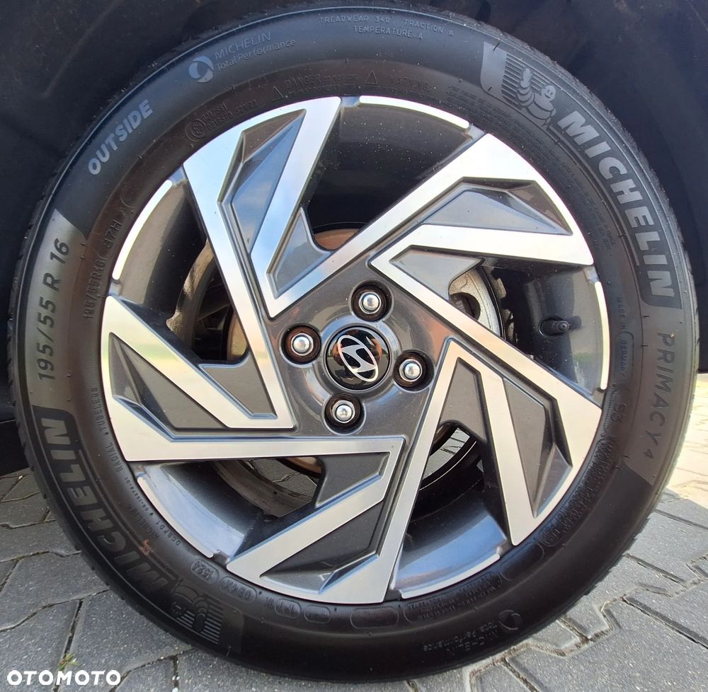 Hyundai Bayon 1.0 T-GDI Smart DCT - 10