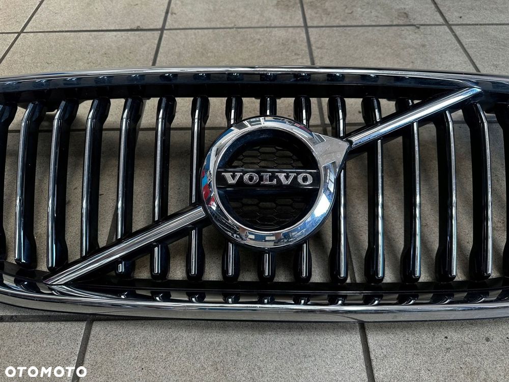 ATRAPA GRIL VOLVO XC60 II 31425535 - 6