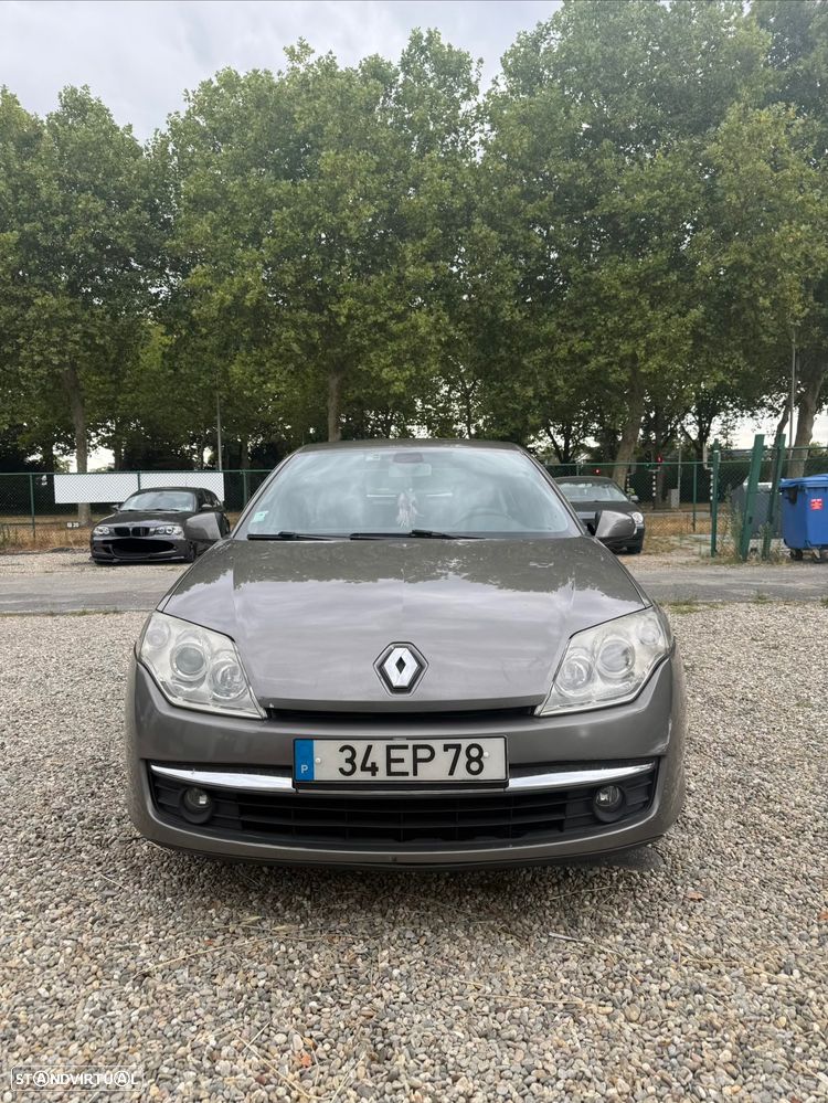 Renault Laguna 2.0 dCi Confort - 3