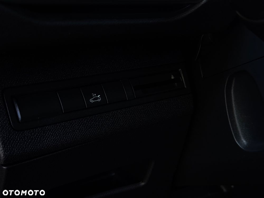 Peugeot 5008 2.0 BlueHDI GT S&S EAT8 - 16