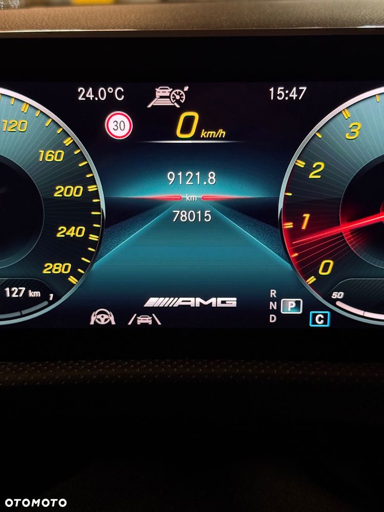 Mercedes-Benz CLA - 38