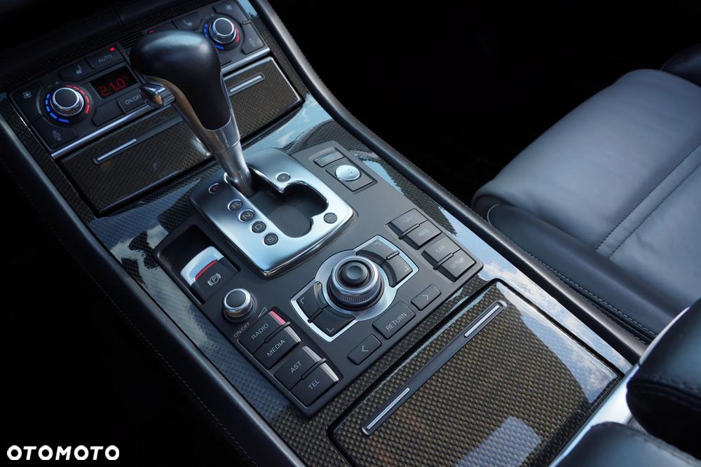 Audi S8 5.2 FSI Quattro - 24