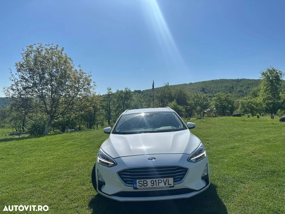 Ford Focus 2.0 EcoBlue Titanium - 12