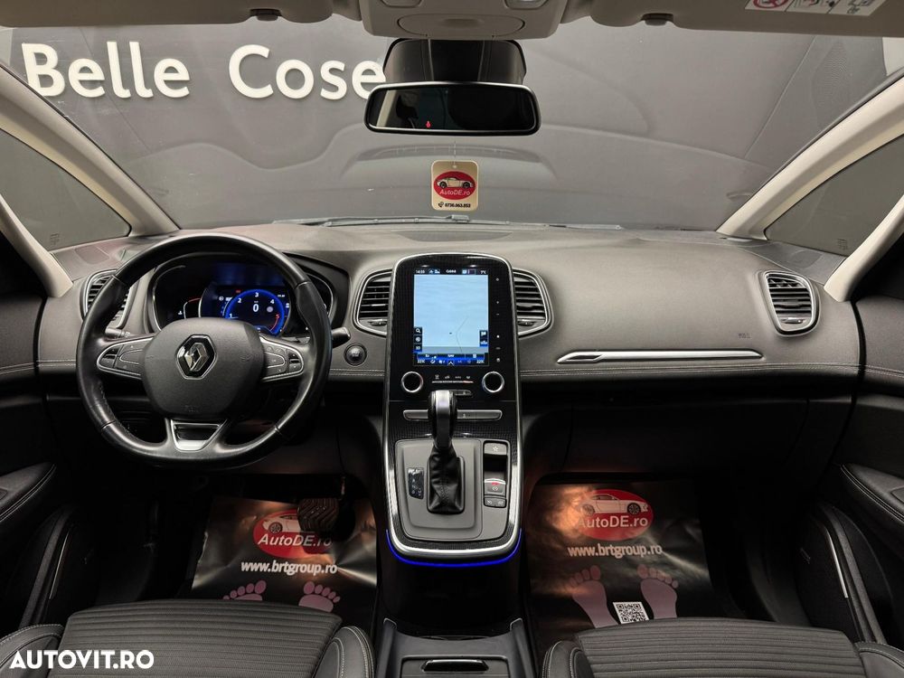 Renault Grand Scenic - 8