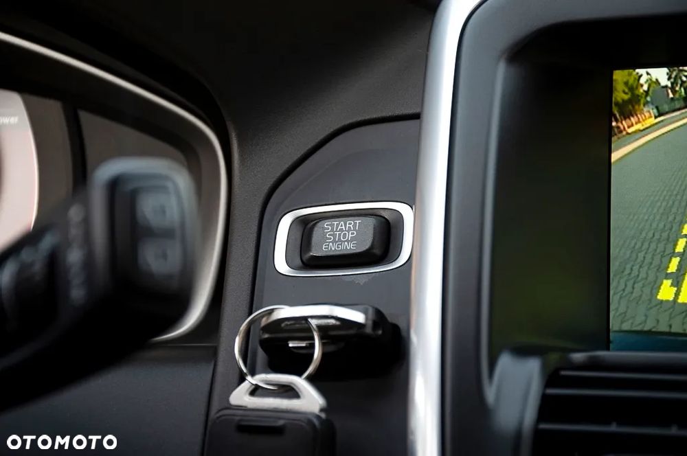 Volvo XC 60 D3 Geartronic Ocean Race - 35