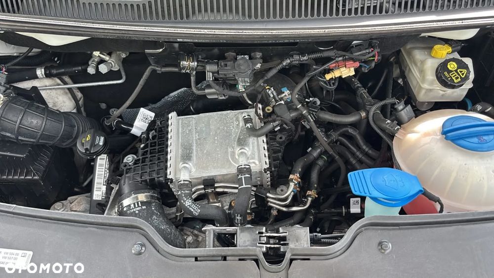 Volkswagen Transporter - 32