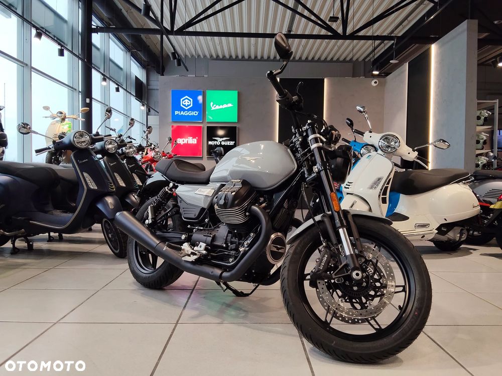 Moto Guzzi V7 - 2