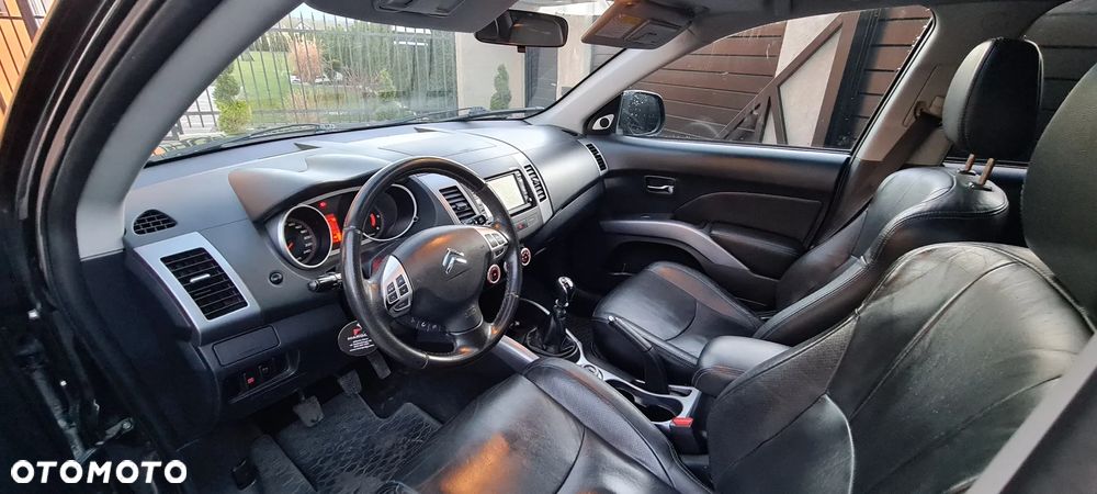 Citroën C-Crosser 2.2 HDi Exclusive - 25