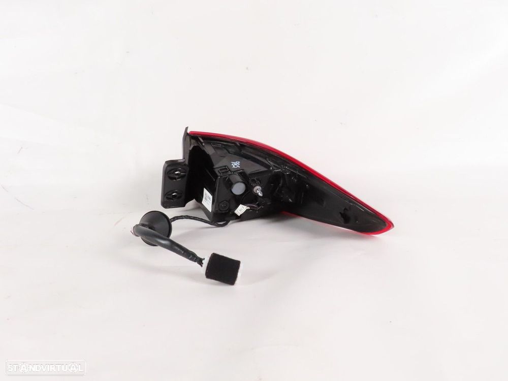 Farolim Esquerdo/Trás Seminovo/ Original HYUNDAI KONA / KAUAI (OS) 92401J9500 - 3