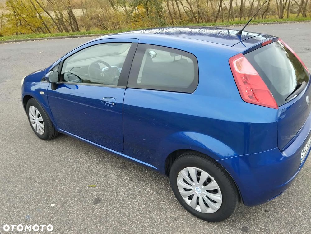 Fiat Grande Punto - 4