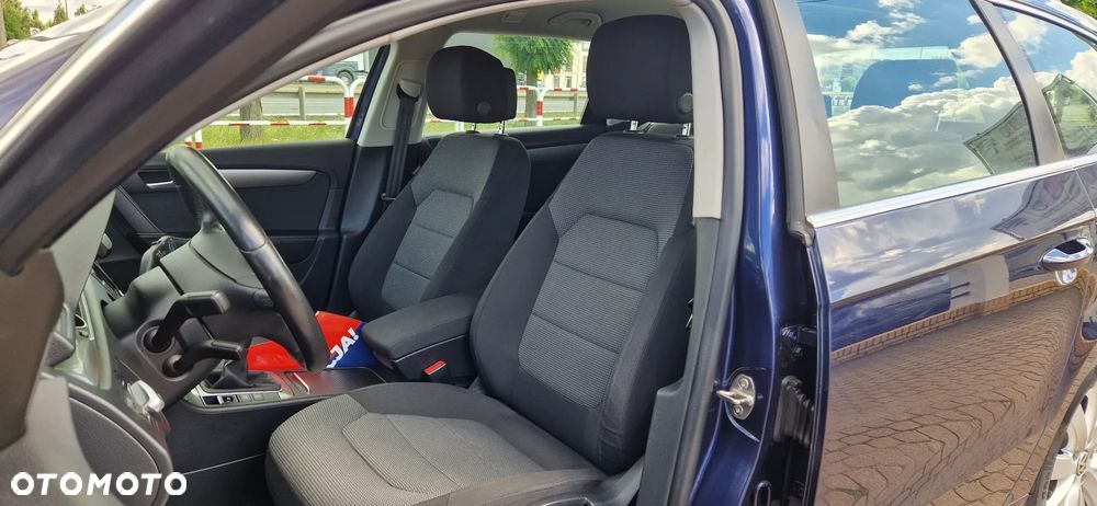 Volkswagen Passat Variant 1.6 TDI BlueMotion Technology Comfortline - 20