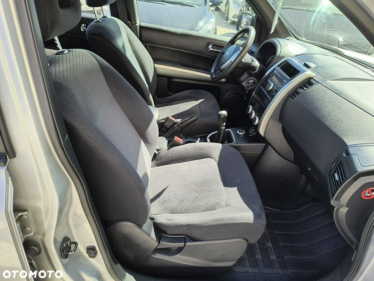 Nissan X-Trail - 17