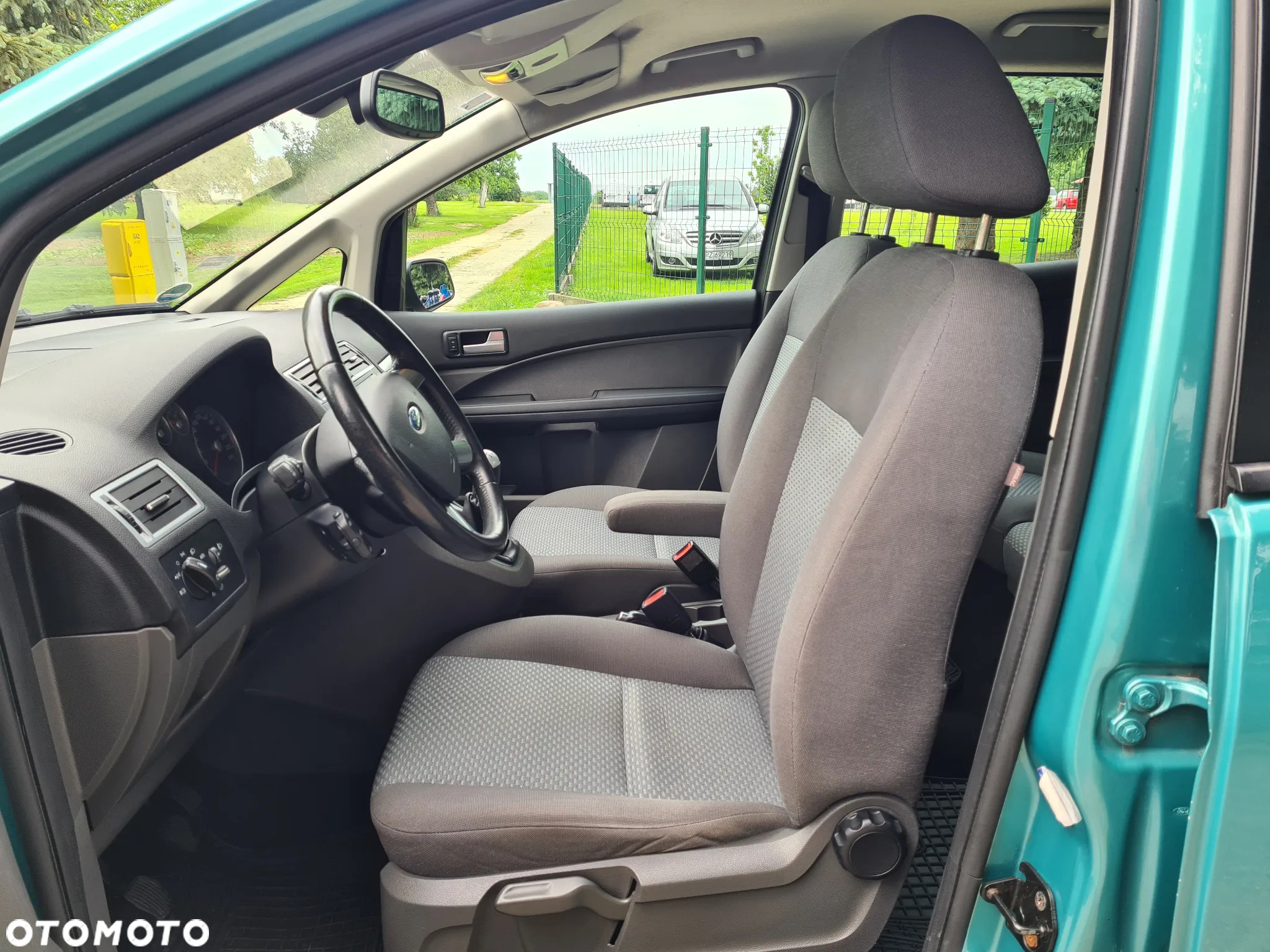 Ford Focus C-Max - 9
